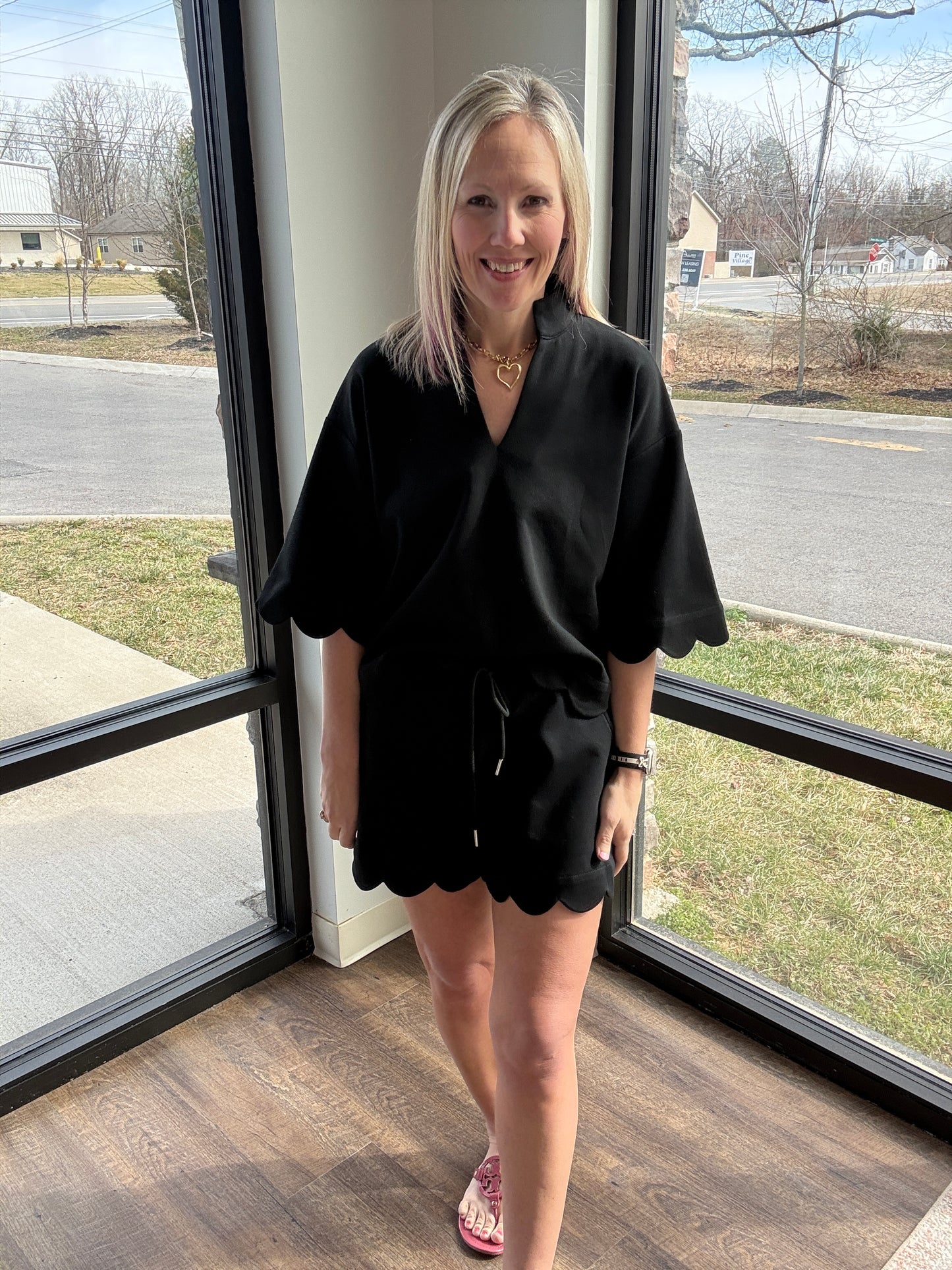 Sweet Edge Scallop Set- Black