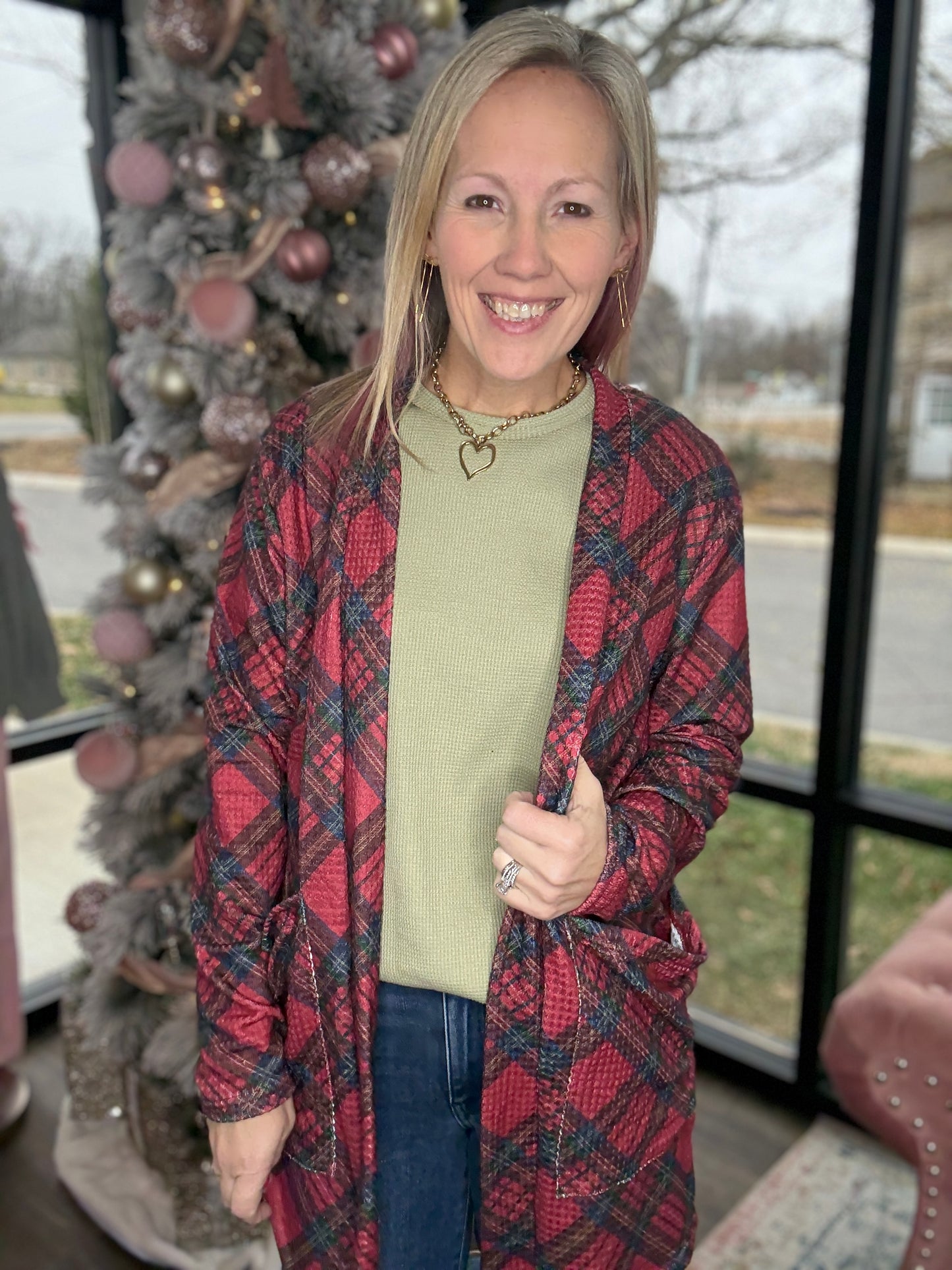 ❄️Northwood Plaid Cardigan- Red