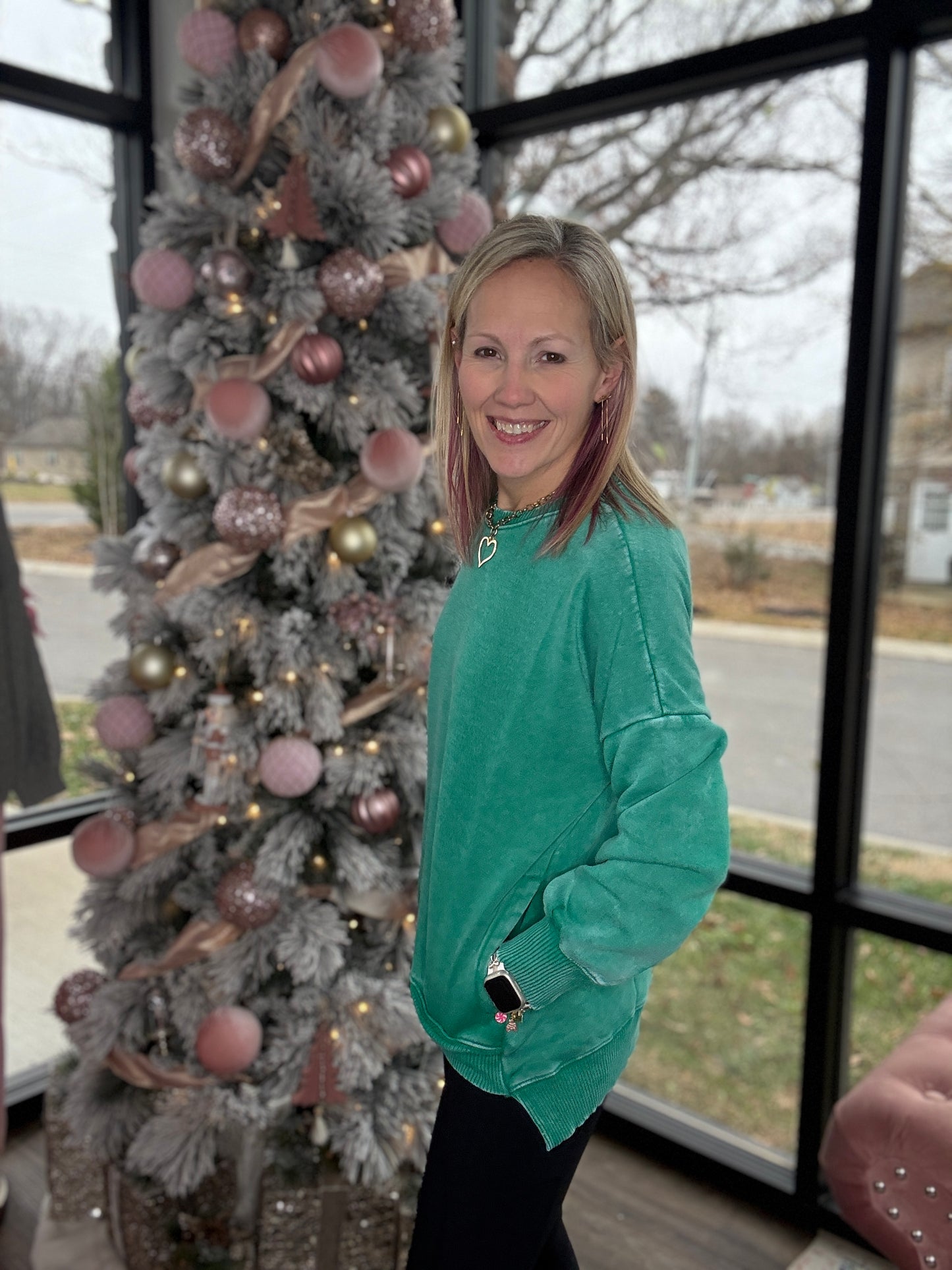 Wander Wash Pullover- Kelly Green