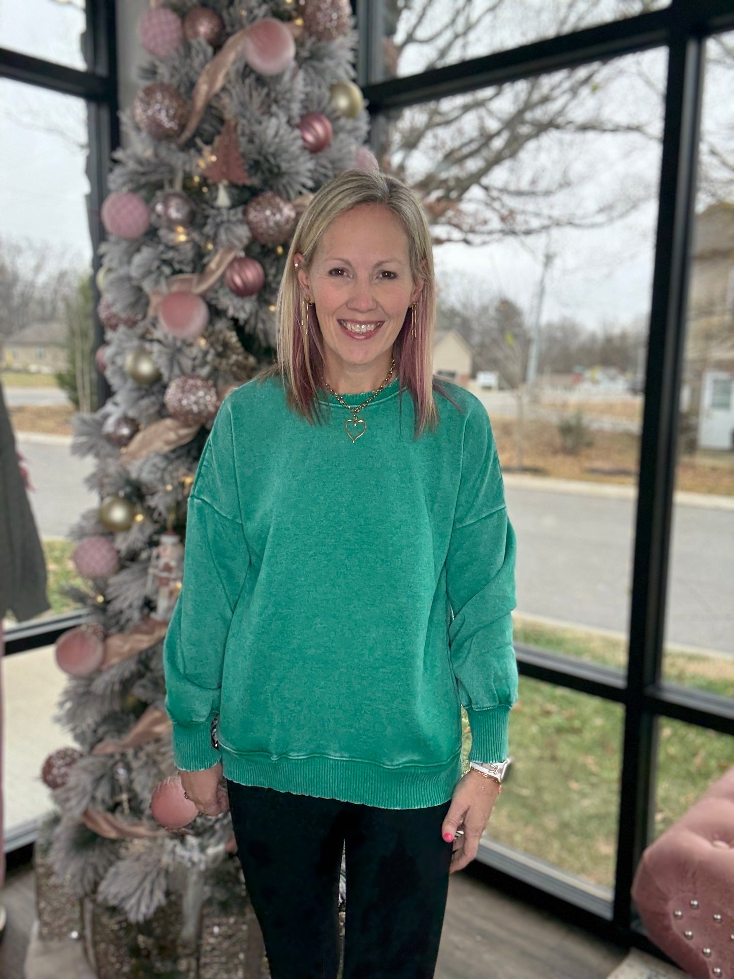 Wander Wash Pullover- Kelly Green