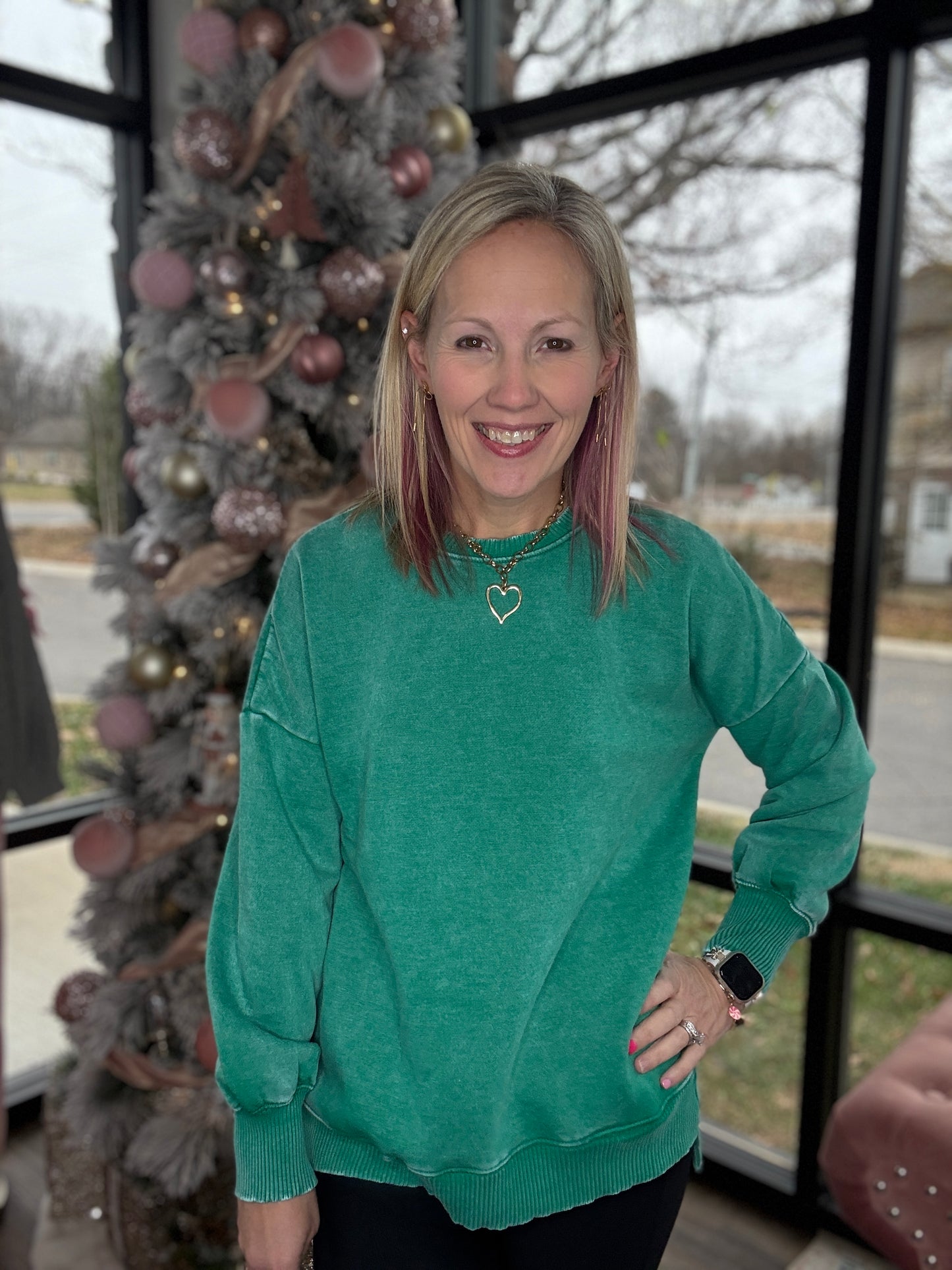 Wander Wash Pullover- Kelly Green