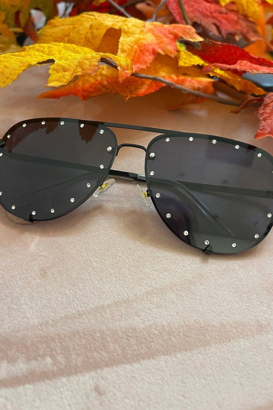Hollywood Studded Sunglasses: Black