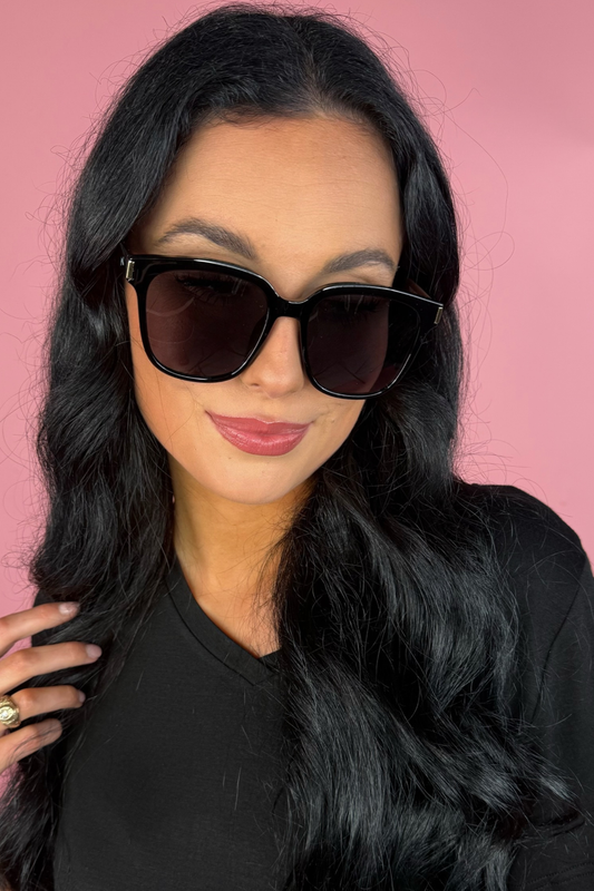Out of Office Sunglasses: Black